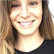 Laureata e con anni di esperienza all’estero, parlo inglese e svedese e livello avanzato e mi offro per ripetizioni e lezioni private